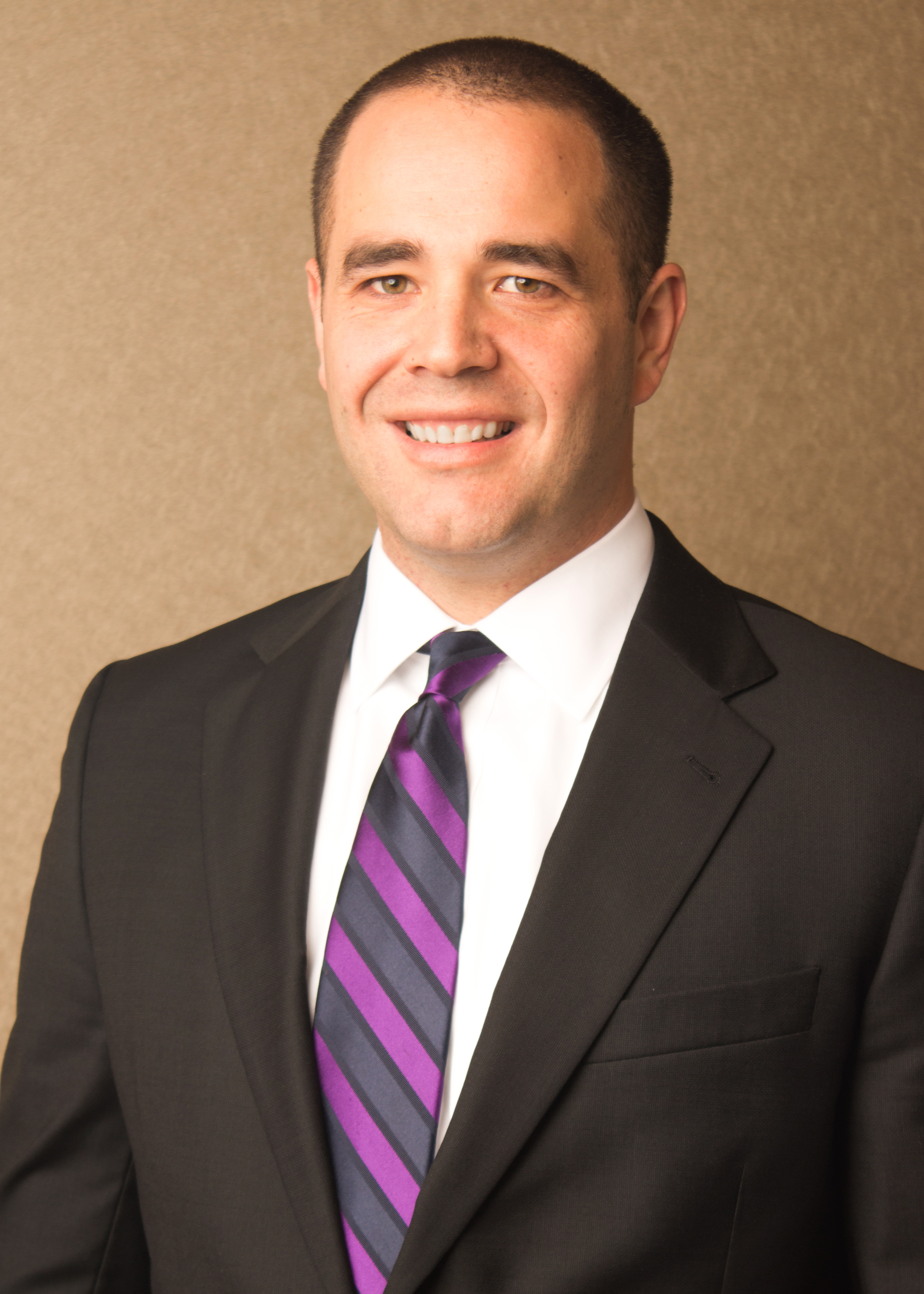 Mosah Fernandez Goodman ’04 was named one of the Ten Outstanding Young Omahans (“TOYO!”), exemplifying community ideas and exhibiting extraordinary leadership. Active in the Omaha community, Goodman serves on the board for the Child Saving Institute, has served on the metro area board for TeamMates, is a co-founder of 24HoursofImpact.com, and is a graduate of Leadership Omaha. A theater major as an undergraduate, he also earned an MALS from Wesleyan, as well as a JD/MBA from the University of Iowa. Currently serving as counsel at Gavilon, he has managed the construction of the company’s downtown headquarters, supported many business development efforts, and has worked on a variety of legal and compliance issues.